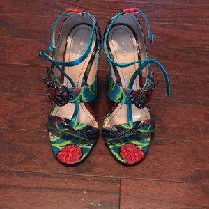 Authentic Gucci sandals